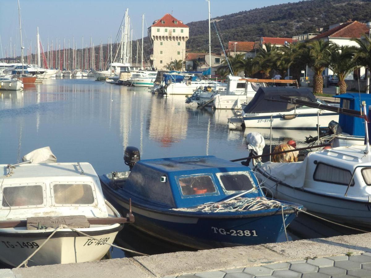 Apartments Bikić Marina Buitenkant foto